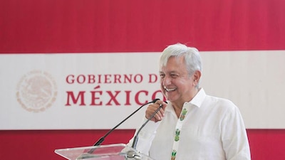 El presidente aseguró que casi no habla del sargazo porque no es "gravísimo"