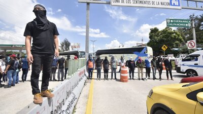 Los normalistas exigen el esclarecimiento del caso Ayotzinapa