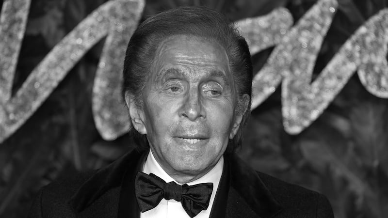 Muere el famoso diseñador italiano Valentino Garavani a los 93 años