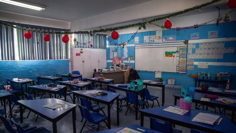 Policías detienen a menor que portaba un arma en CETIS de la GAM