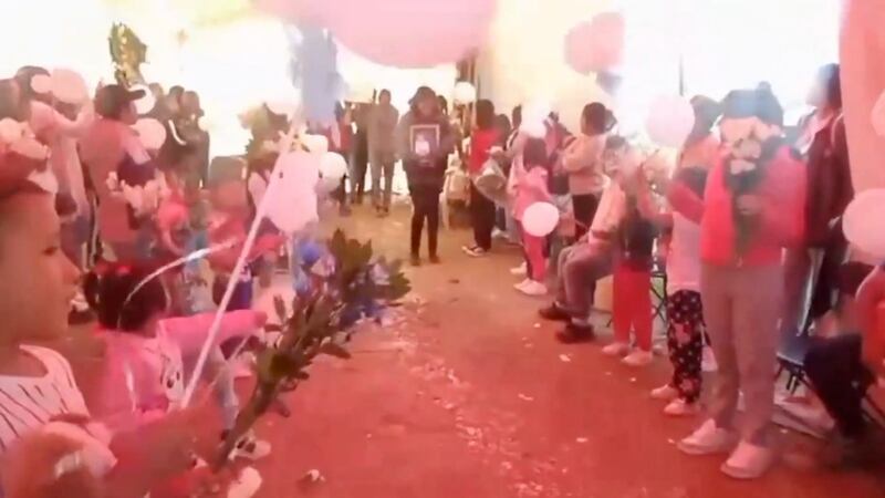 Dan el ‘ultimo adiós’ a Fernandito, niño que fue asesinado por una deuda de mil pesos en Edomex