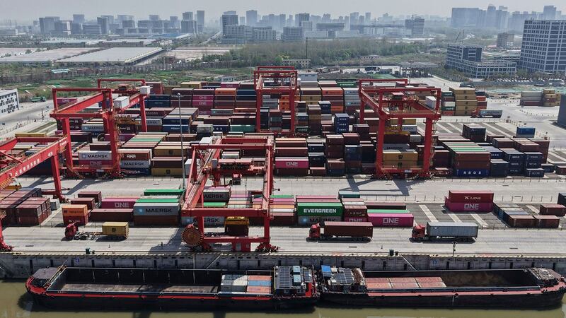 “Amenaza de Trump de escalar aranceles es un error”: China anuncia contramedidas a EU