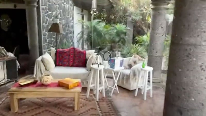 Acusan a Noroña de no pagar predial por mansión de Tepoztlán y más irregularidades; él responde