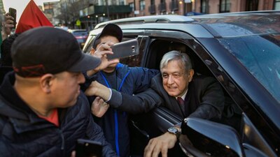 Algunos migrantes defendieron a López Obrador en Nueva York