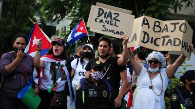 El presidente cubano declaró como legítimas las protestas, pero señaló la intención de EU por mantener el embargo