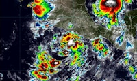 ¡No sólo ‘Isaías’! Ahora se forma la Depresión Tropical ’20-E’ frente al Pacífico mexicano
