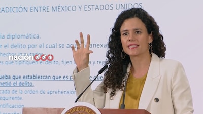 Luisa María Alcalde, consejera jurídica