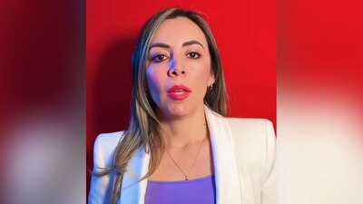 La funcionaria lamentó tener que salir del partido, pero ya no se sentía libre