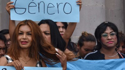 Con la iniciativa del PRD se busca que las operaciones se cambio de sexo sean gratuitas