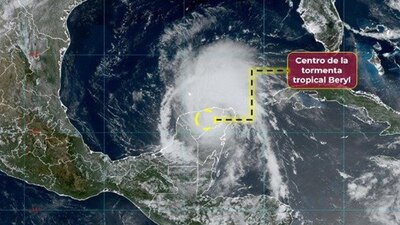 La tarde de este viernes 5 de julio, 'Beryl' cruza por la península de Yucatán