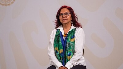 La funcionaria fue cuestionada sobre el aprendizaje de los estudiantes.