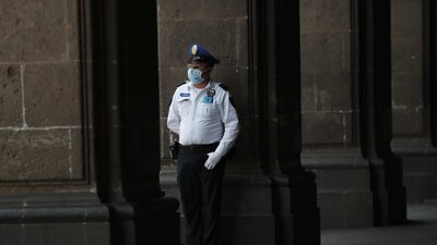 Las autoridades aseguran que México está a punto de entrar a la fase 3