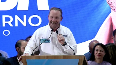 El panista prometió no ser factor de división en el Frente