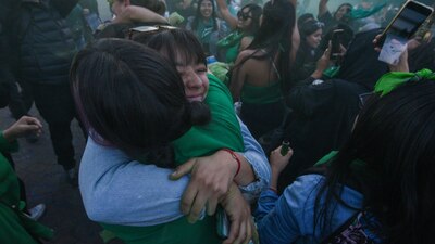 El aborto ya no será juzgado legalmente en 18 estados del país