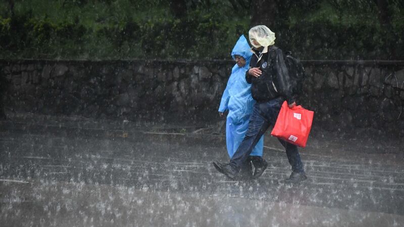 ¡Aguas! CDMX emiten triple alerta por fuertes lluvias para este viernes