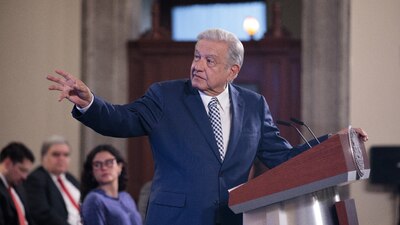 El mandatario López Obrador indicó que los candidatos que presumen opulencias no van a ganar