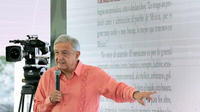 Dijo que un mandatario requiere experiencia entrega, principios e ideales