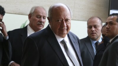 Romero Deschamps recibió un amparo con el cual no puede ser detenido