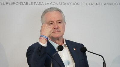 El legislador de Morena resaltó que ostenta de manera ilegítima la presidencia de la Cámara de Diputados
