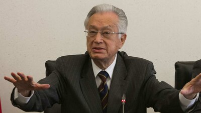 El nombramiento de Manuel Bartlett en la CFE ha causado polémica entre políticos, AMLOvers y adversarios del tabasqueño