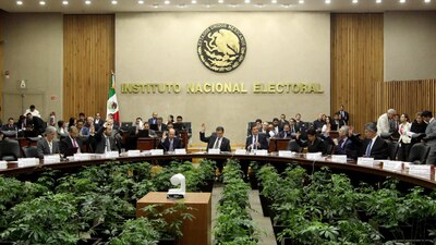 El Instituto Nacional Electoral pidió a los candidatos no caer en una guerra de declaraciones este domingo