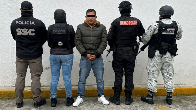 Detienen en Iztapalapa a Erasmo ‘N’, integrante del grupo criminal ‘Güero Fresa’