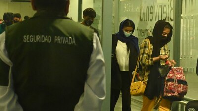 El IMUMI denunció que de la familia, la madre tiene 7 meses de embarazo, por lo que se violaron sus derechos