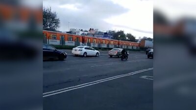 De Tasqueña a San Antonio, se realizaron maniobras para el retiro de un tren