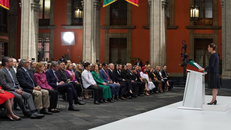 Feminicidios bajaron 34%, presume Sheinbaum en Primer Informe de Gobierno