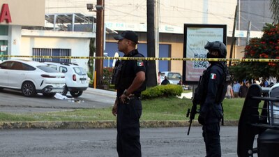 Autoridades trasladaron el cuerpo del candidato a Los Mochis para hacerle la necropsia