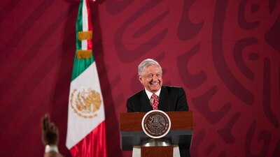 El presidente aseguró que dará un premio a quien confiese que tuvo que mocharse