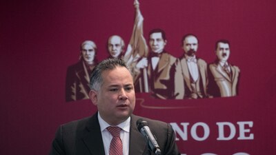 Dijo que la UIF estaba subordinada al modelo neoliberal y a él le tocó cambiar eso