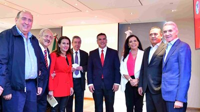 En el encuentro con 'Alito' Moreno participaron exdirigentes del partido