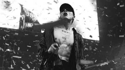 Sus fans ovacionaron al cantante tras sus declaraciones