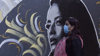 Mientras algunos llaman a no salir de casa, otros aseguran que aislarse es un privilegio