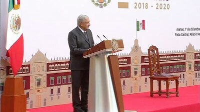 el Presidente de México da un informe por sus dos años de administración