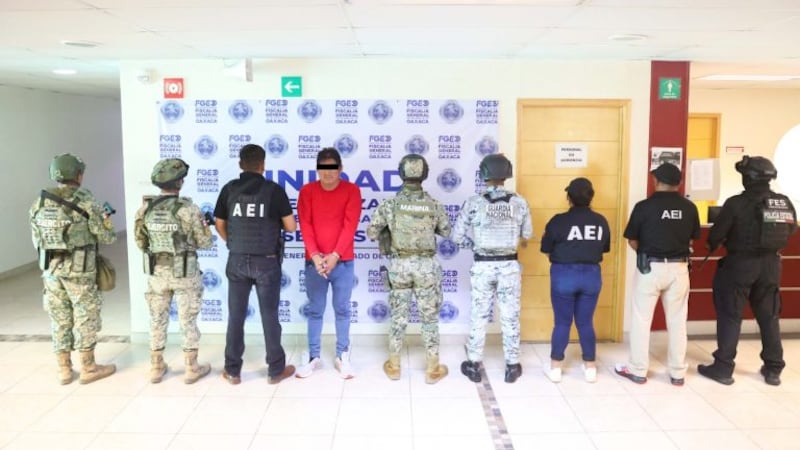 Incendian tiendas en el Istmo de Tehuantepec tras caída de familiares del ‘Comandante Cromo’