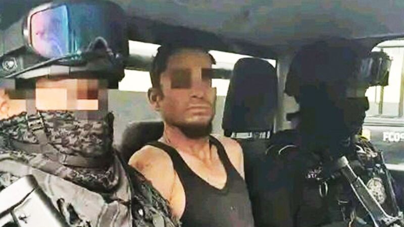 Detienen en NL a hombre que azotó a un tlacuache hasta matarlo