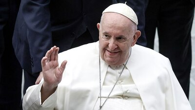 El Papa se mostró recuperado de su salud