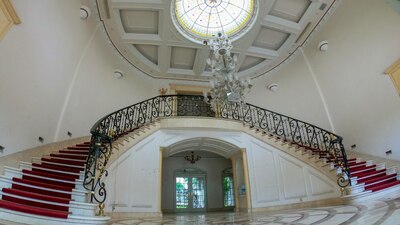 El inmueble está localizado en Lomas de Chapultepec