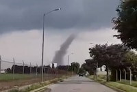 VIDEO: ‘Cola de agua’ sorprende a habitantes del Valle de Toluca, donde reportan encharcamientos