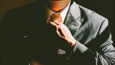 Algunos actores políticos utilizan algunas lagunas legales para hacerse conocer entre el electorado