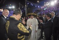 El Día que Peña Nieto le puso un sombrero de charro al Papa Francisco