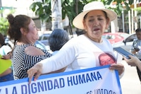 Hombres armados atacan a balazos a la madre buscadora, Alma Rosa Rojo, en Culiacán, Sinaloa