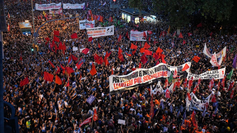 España aprueba medidas urgentes para enfrentar crisis de vivienda en el país