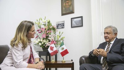 AMLO tuvo un encuentro con Chrystia Freeland, la canciller canadiense