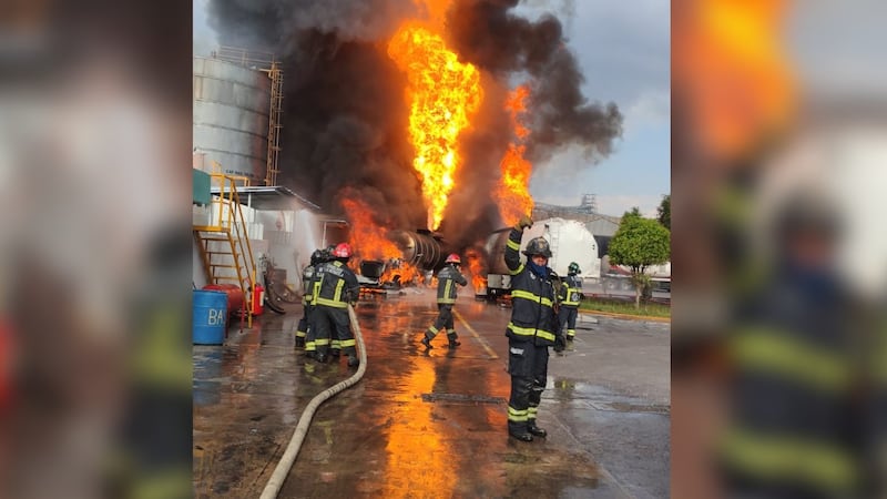 Explosión e incendio de pipas de diésel en Tlalnepantla deja al menos 4 personas heridas