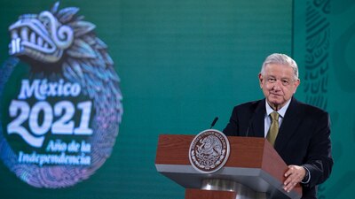 El presidente ironizó respecto al tema de Ricardo Anaya