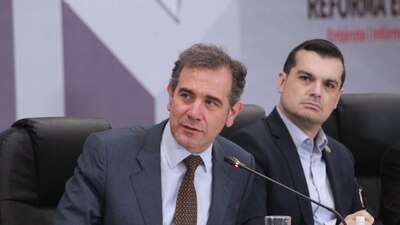 Lorenzo Córdova, Consejero presidente del INE pidió no caer en provocaciones del gobierno.