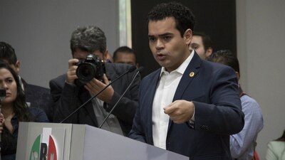 El nuevo líder de la Red de Jóvenes x México dijo que no tolerarán a quienes traicionen la confianza del partido